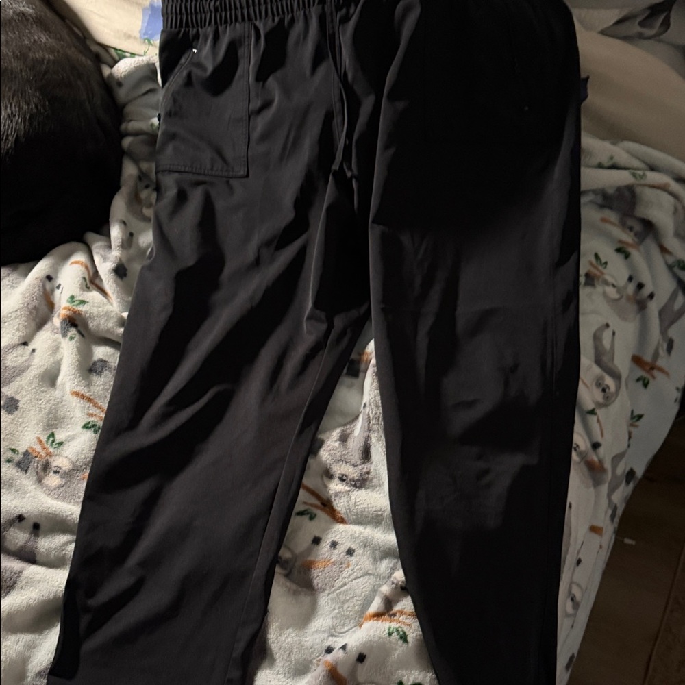 Magellan Outdoors Black Elastic Waist Drawstring Pants